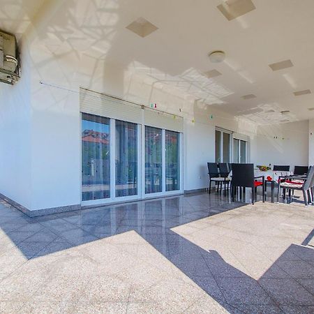 Apartments Maslina Trogir Exterior photo