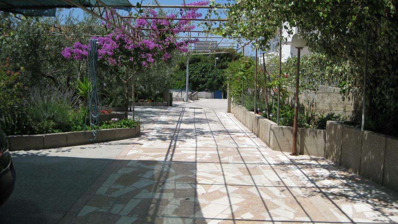 Apartments Maslina Trogir Exterior photo